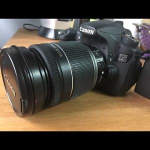 Canon EOS 60D, DSLR with EF-S 18-200mm f/3.5-5.6
